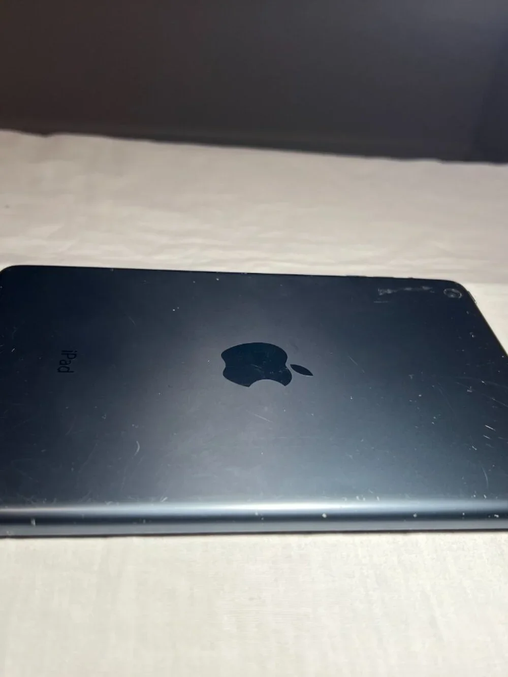 Apple iPad mini 1st Generation 16GB, Wi-Fi, 7.9in